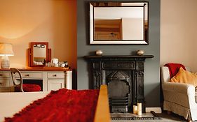 Wheatacre White Lion